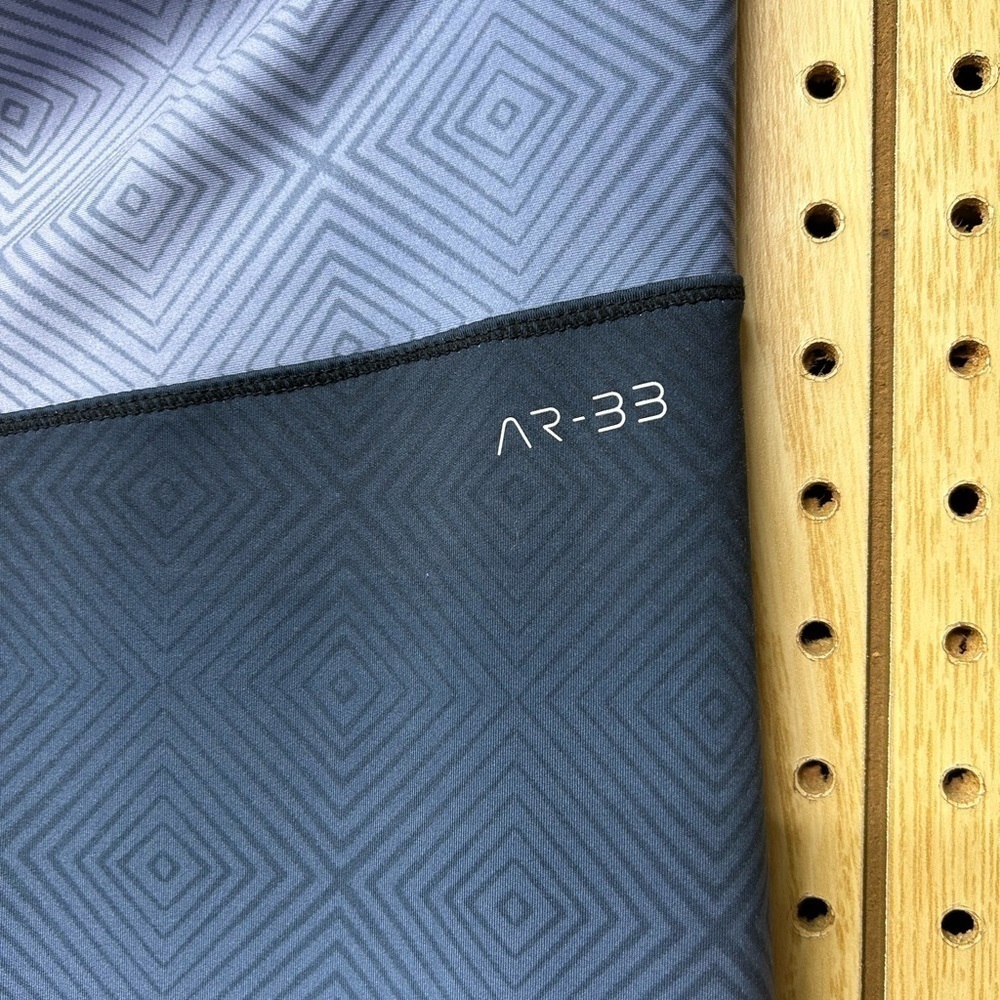 AR 33 High Rise Leggings - Picture 2 of 6